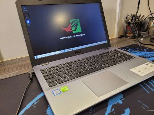 AS NEW!*GRAPHIC DESIGN/CAD/GAMING*ASUS X543UB*i7-8550u*12GB*HD*240GB SSD*NVIDIA MX110*