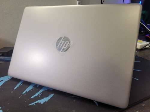 LATE ENTRY!*FAST!*AS NEW!*10TH GEN!*HP 250 G8*i5-1035G1*8GB DDR4*256GB SSD*HD*WIFI 6