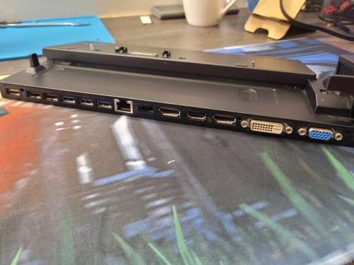 LENOVO ULTRA DOCK*TYPE 40A2*USB 3.0*HDMI*NO DRIVERS NEEDED