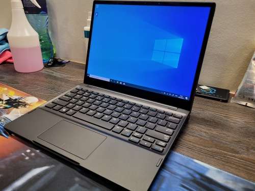 ABSOLUTE WOW!*DELL LATITUDE 7285 2IN1*TOUCHSCREEN*i7-7y75*8GB RAM*512GB SSD*3K DISPLAY*BACKLIT