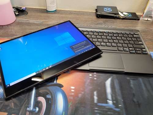 ABSOLUTE WOW!*DELL LATITUDE 7285 2IN1*TOUCHSCREEN*i7-7y75*8GB RAM*512GB SSD*3K DISPLAY*BACKLIT