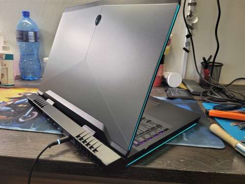 WOW!!*ALIENWARE 17 R4*i7-7820HK*32GB RAM*500GB SSD*1TB HDD*4K DISPLAY*GTX1080 8GB*
