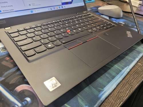 LENOVO THINKPAD T14S*i5-10310U*16GB DDR4*FHD*512GB SSD