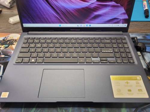 12TH GEN i7!*Very Fast!!*12th GEN i7 BEAST!*ASUS X1502ZA*i7-1255U*16GB RAM*512GB SSD*FHD*