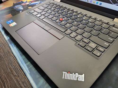 *R30K+ RETAIL*WUXGA DISPLAY!*LENOVO X13 YOGA*i51145G7*TOUCHSCREEN*16GB LPR4*256GB SSD*PEN*WARRANTY