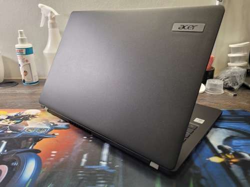 **BARGAIN BUY** MINT ACER TRAVELMATE 10th GEN i5, 8GB RAM, 256GB SSD -WORTH R12k - GRAB IT@R5999!!!!