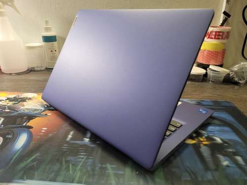 11th gen i5*STUNNING!*11TH GEN!*LENOVO IDEAPAD 3*i5-1135G7*8GB DDR4*256GB SSD*FHD*G7 GRAPHICS*