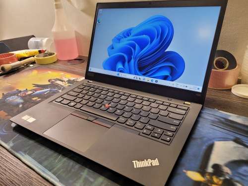 VERY FAST!*LENOVO THINKPAD T495*AMD RYZEN 5-3500U*8GB DDR4*512GB SSD*RADEON VEGA GRAPHICS*