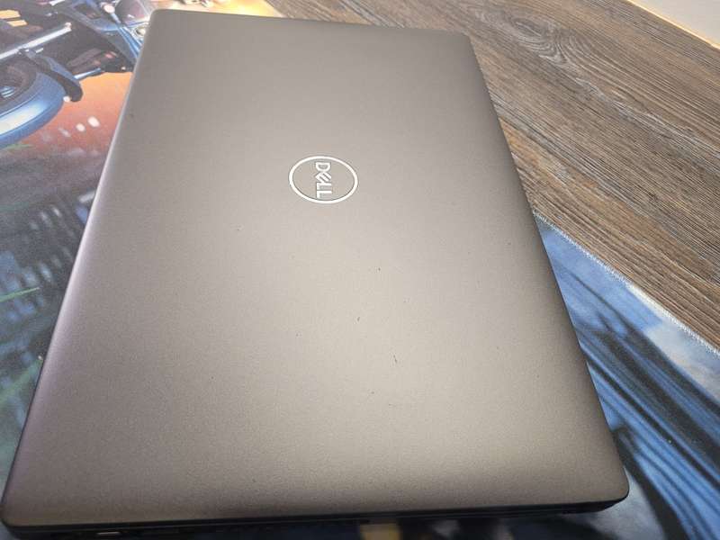 VERY FAST!*BEAST SPECS!*DELL LATITUDE 5400*i7-8665U*8GB DDR4*256GB SSD*FULL HD*4G LTE