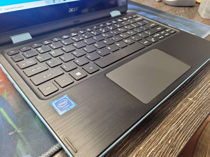 *WHAT A BEAUTY!*ACER SPIN 1*N3350*4GB RAM*256GB SSD*TOUCHSCREEN*360`FLIP*FHD*