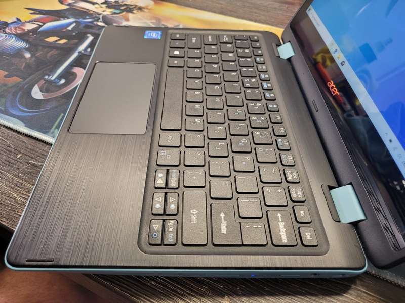 *WHAT A BEAUTY!*ACER SPIN 1*N3350*4GB RAM*256GB SSD*TOUCHSCREEN*360`FLIP*FHD*