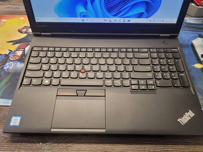 MINT!*VERY FAST*LENOVO THINKPAD L570*i5-7200U*256GB SSD*8GB DDR4*4GLTE