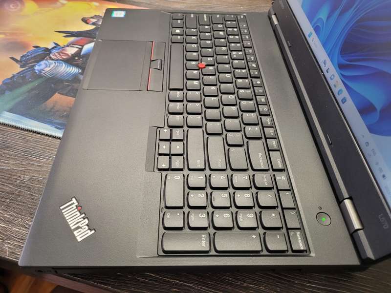 MINT!*VERY FAST*LENOVO THINKPAD L570*i5-7200U*256GB SSD*8GB DDR4*4GLTE