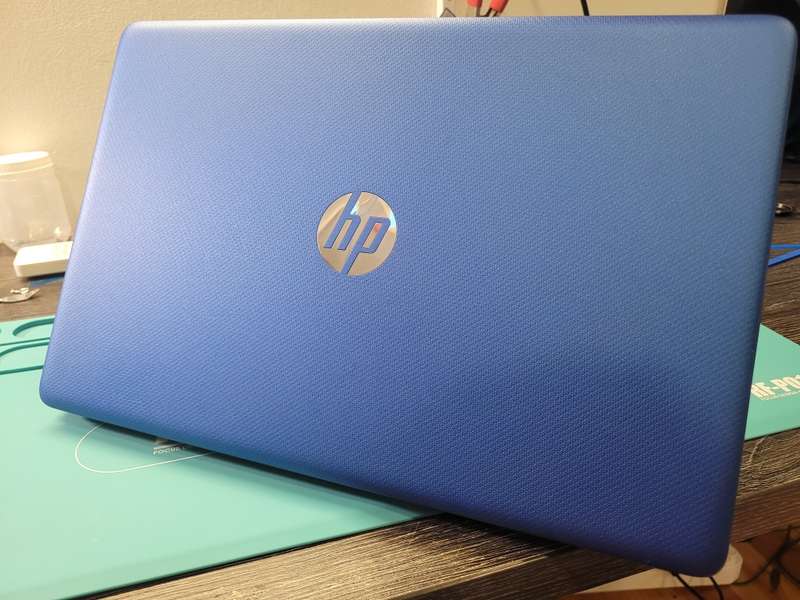 FAST!*QUAD CORE 8TH GEN i7*HP 15*i7-8565Uu*8GB DDR4*256GB SSD*FHD*