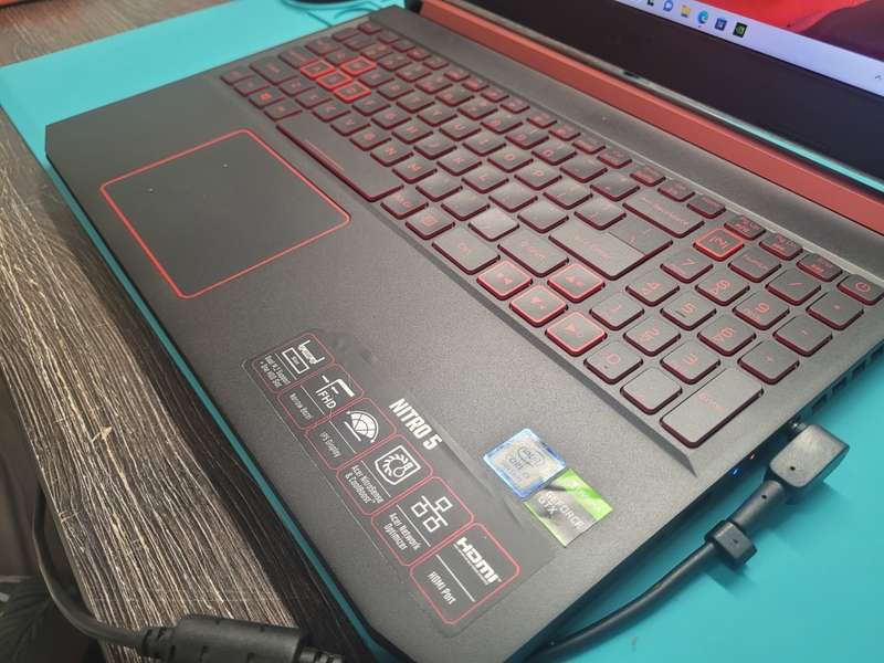 NITRO GAMING!*ACER NITRO 5*i5-9300H*16GB RAM*1000GB SSD*FHD*GTX 1650*QUAD CORE*
