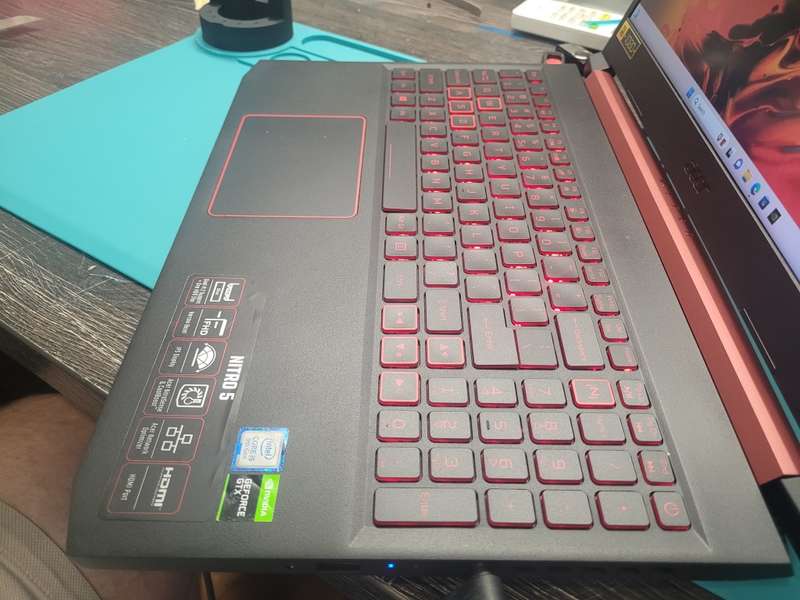 NITRO GAMING!*ACER NITRO 5*i5-9300H*16GB RAM*1000GB SSD*FHD*GTX 1650*QUAD CORE*