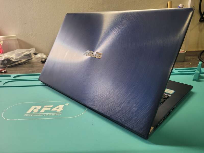 *BARGAIN BUY* ASUS ZENBOOK ULTRABOOK CORE i5, 8GB RAM, 512SSD, FHD-WORTH 15k-GRAB IT@R6999