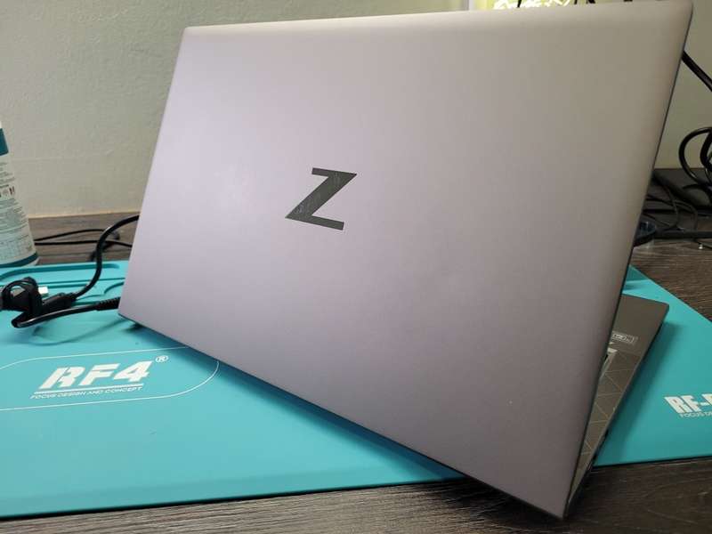 INCREDIBLE BEAST!*HP ZBOOK FIREFLY 14 G7*i7-10510U*HEX CORE*8GB DDR4*256GB SSD*WARRANTY