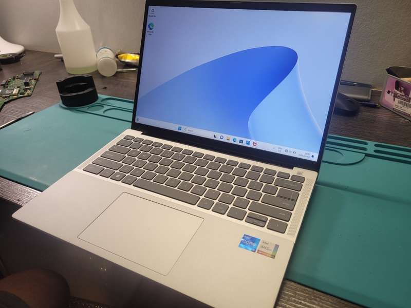 13TH GEN!*AS NEW!*DELL INSPIRON 14 5430*i5-1335U*8GB DDR5*512GB SSD*WARRANTY*WUXGA DISPLAY