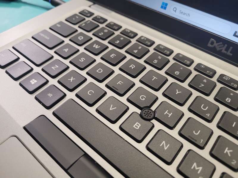 VERY FAST*10TH GEN i7*DELL LATITUDE 5410*i7-10610U*16GB*UHD*256GB NVME SSD*FULL HD