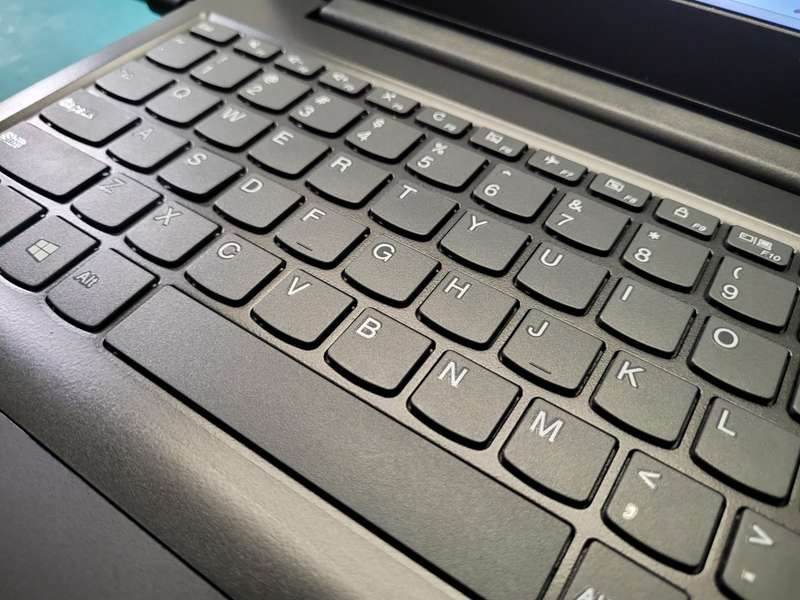 2020 Model*QUAD CORE 10TH GEN i3*LENOVO S145*i3-1005G1*8GB DDR4*256GB HDD*1TB HDD
