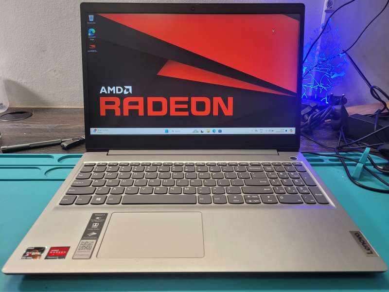 BEAST SPECS!*LENOVO IDEAPAD 3*11TH GEN*RYZEN 5-4500U*8GB RAM*512GB SSD*1TB HDD*RADEON GRAPHICS*FHD