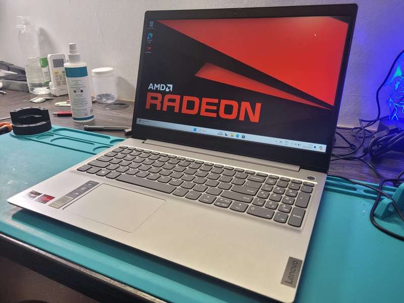 BEAST SPECS!*LENOVO IDEAPAD 3*11TH GEN*RYZEN 5-4500U*8GB RAM*512GB SSD*1TB HDD*RADEON GRAPHICS*FHD