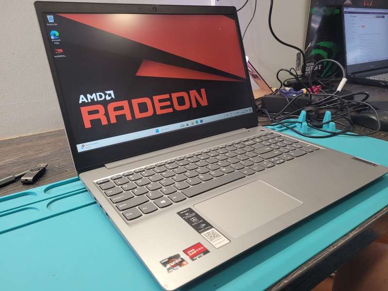 BEAST SPECS!*LENOVO IDEAPAD 3*11TH GEN*RYZEN 5-4500U*8GB RAM*512GB SSD*1TB HDD*RADEON GRAPHICS*FHD