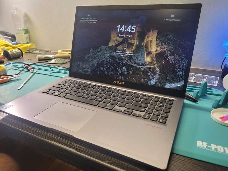 *FAST!*9TH GEN*ASUS VIVOBOOK X515M*N4020*HD*8GB DDR4*256GB SSD