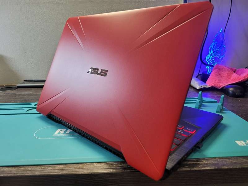 ASUS TUF FX504*i5-8300H*12GB RAM*512GB SSD*1TB HDD*FHD*NVIDIA 1050