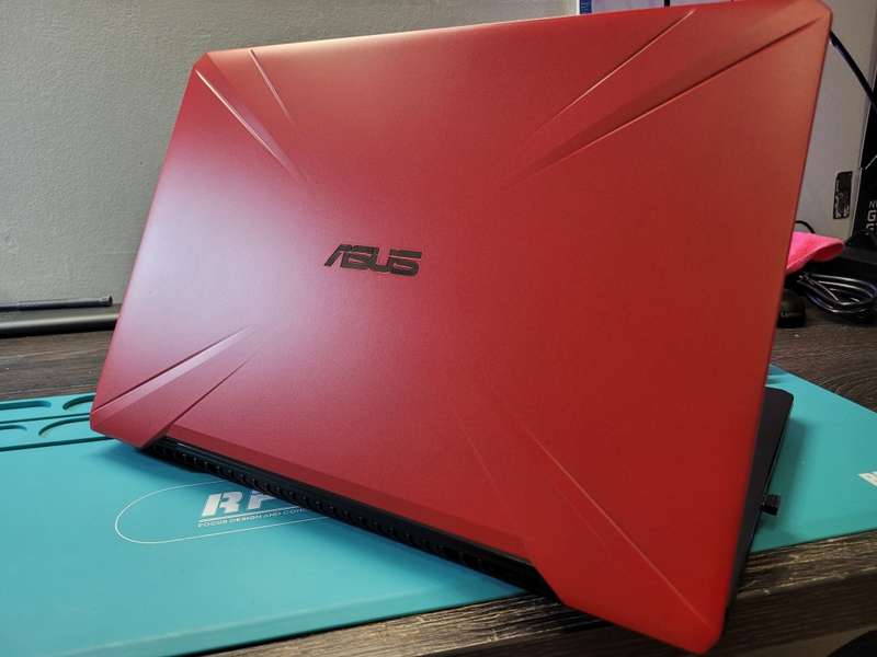 ASUS TUF FX504*i5-8300H*12GB RAM*512GB SSD*1TB HDD*FHD*NVIDIA 1050