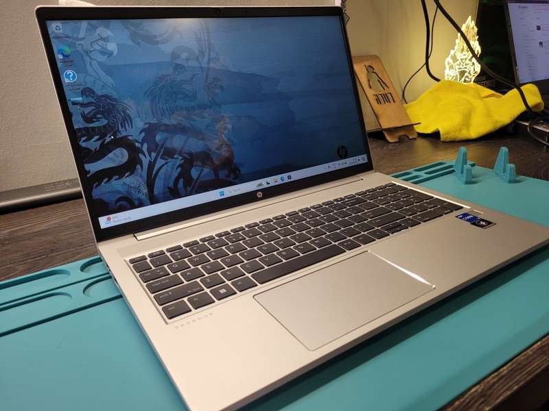 *HP PROBOOK 450 G9*i5-1235U*8GB DDR4*512GB SSD*FHD*BACKLIT*10 CORES*