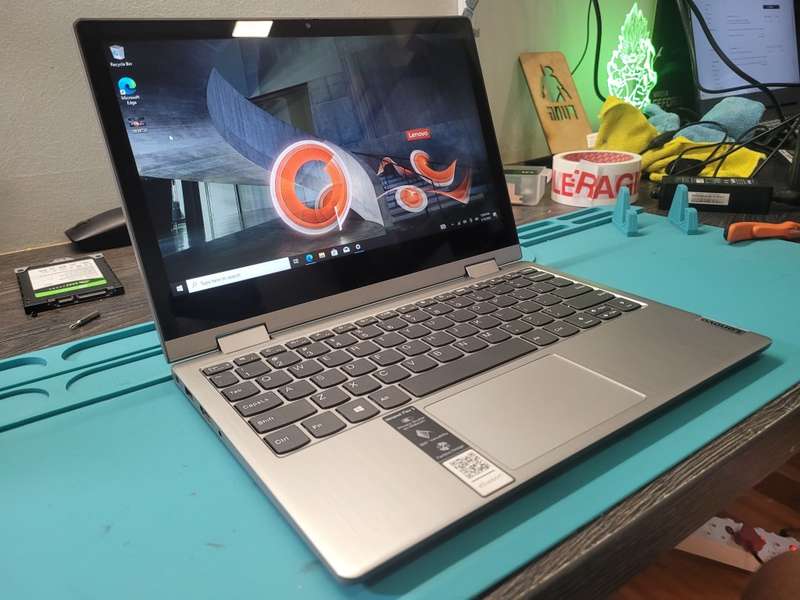 AS NEW!*LENOVO FLEX 3*N4020*4GB DDR4*256GB SSD*FHD*