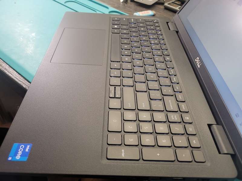 VERY FAST!*11TH GEN BEAST!*DELL LATITUDE 3520*i5-1135G7*8GB DDR4*256GB SSD*HD*