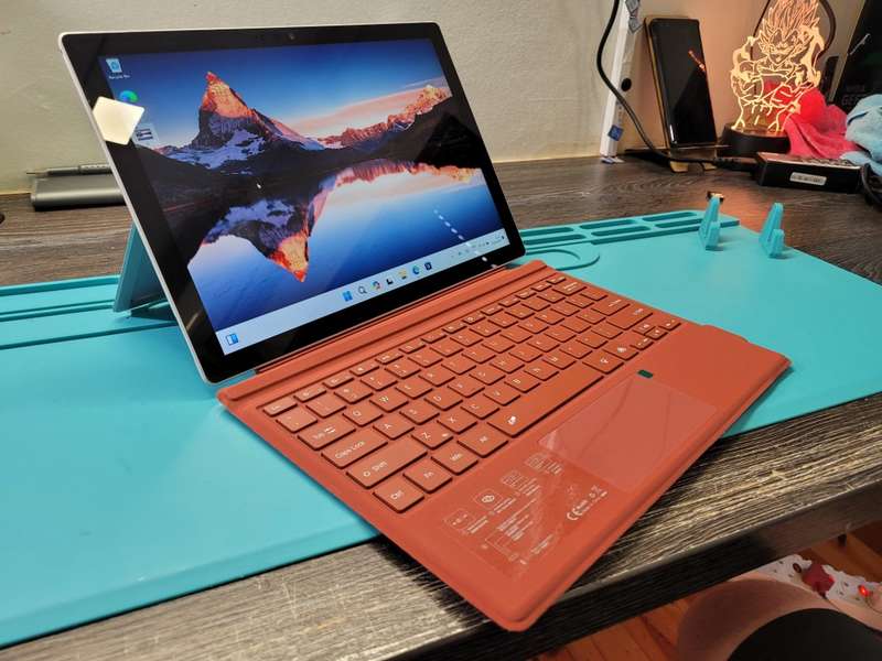 AS NEW!*Microsoft Surface PRO 7*10TH GEN*i5-1035G4*8GB DDR4*256GB SSD*TOUCHSCREEN*3K DISPLAY*