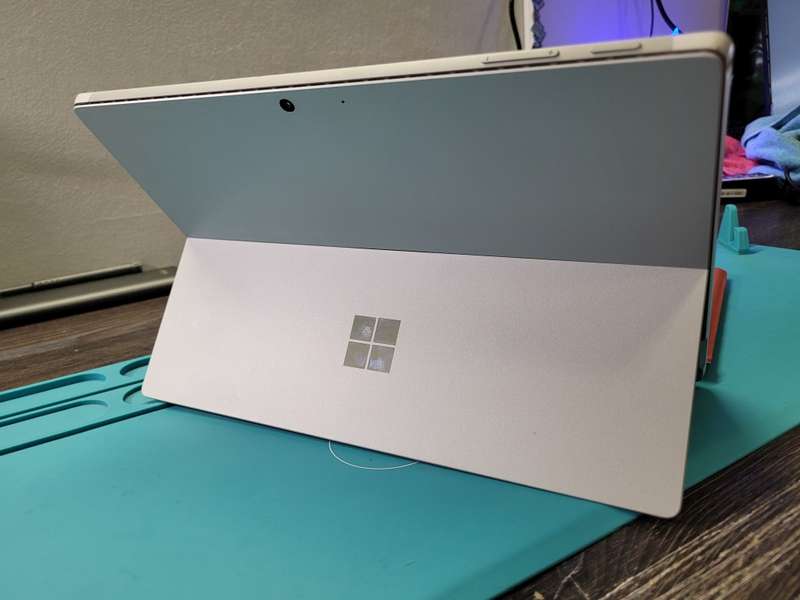 AS NEW!*Microsoft Surface PRO 7*10TH GEN*i5-1035G4*8GB DDR4*256GB SSD*TOUCHSCREEN*3K DISPLAY*