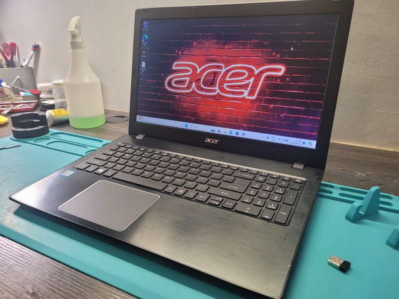 VERY FAST!*BEAST SPEC!*ACER TRAVELMATE TPM259*i7-6500u*16GB DDR4*SAMSUNG 500GB SSD*