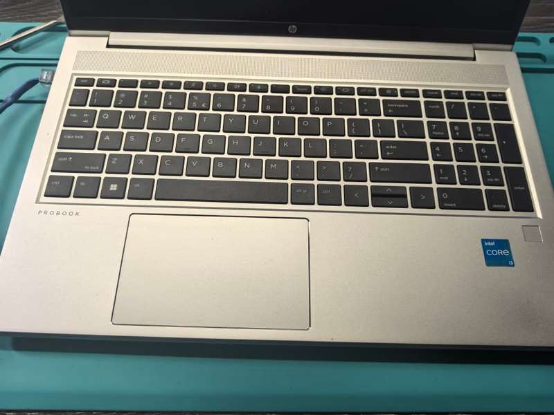 11TH GEN BEAST!*CLOSE TO NEW!*HP PROBOOK 450 G8*i3-1115G4*16GB DDR4*256GB SSD*HD*WARRANTY
