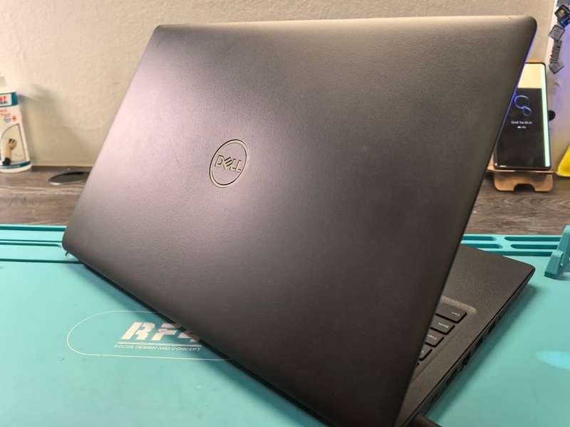 8TH GEN QUAD CORE*DELL LATITUDE 3500*i5-8265U*8GB*256GB HDD*FHD*