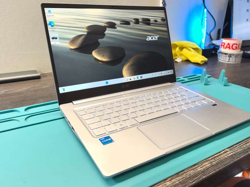 VERY FAST!*ACER SWIFT 3*i3-1115G4*IPS FHD*8GB RAM*256GB SSD*