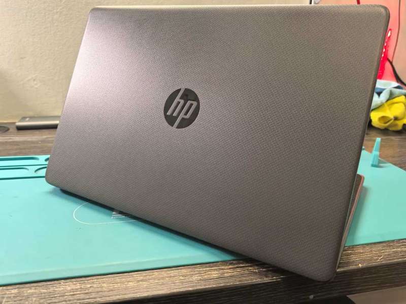 BRAND NEW-12TH GEN-HP 250 G9-N4500-FHD-8GB RAM-256GB NVME SSD-WARRANTY