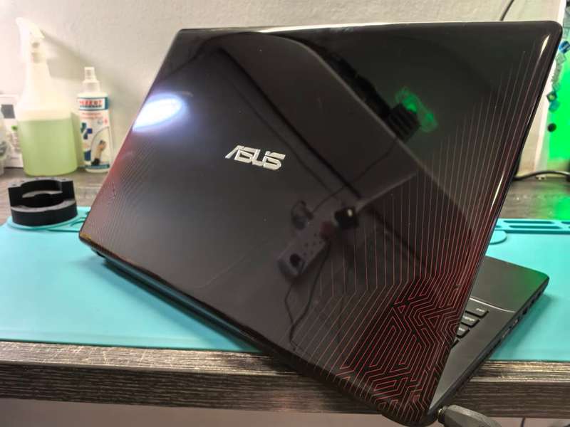 Late Entry-ASUS FX550VX GAMING-i7-6700HQ-16GB RAM-BARRACUDA 250GB SSD-NVIDIA GTX950M