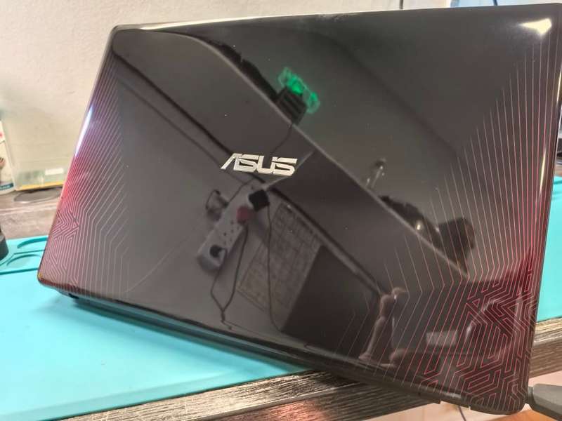 Late Entry-ASUS FX550VX GAMING-i7-6700HQ-16GB RAM-BARRACUDA 250GB SSD-NVIDIA GTX950M