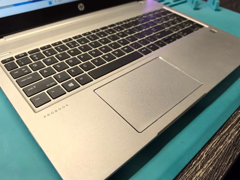 HP PROBOOK 450 G6-i5-8265u-8GB DDR4-500GB SSD-UHD GRAPHICS-FHD-QUAD CORE