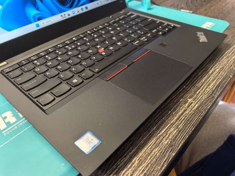 LENOVO THINKPAD T490-i5-8365u-TOUCHSCREEN-FHD-16GB RAM-256GB-BACKLIT
