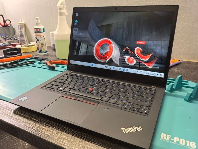 LENOVO THINKPAD T490-i5-8365u-TOUCHSCREEN-FHD-16GB RAM-256GB-BACKLIT