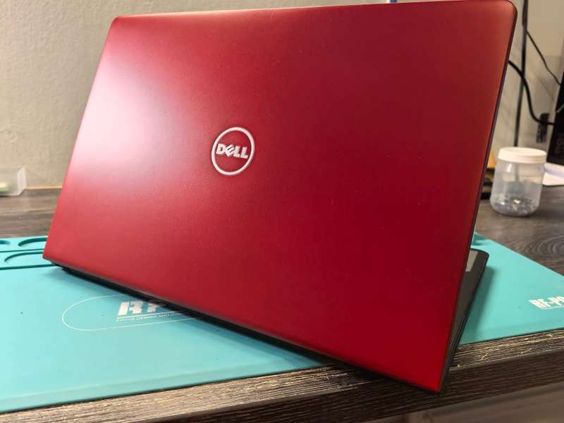 RADEON R5-DELL VOSTRO 3568-i7-7500U-FHD 1920X1080-256GB SSD-8GB DDR4-DVD