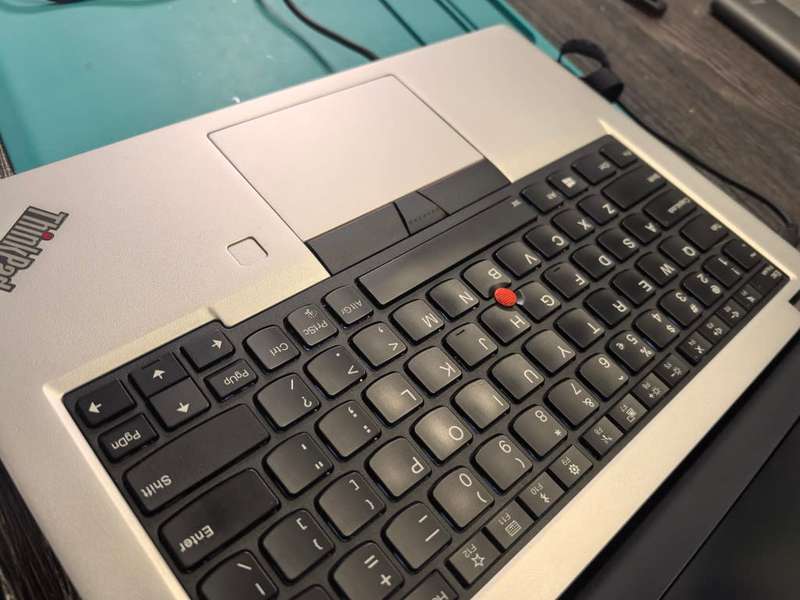 LENOVO THINKPAD X13-i5-10210U-8GB DDR4-FHD-512GB SSD-UHD GRAPHICS-BACKLIT-4G LTE