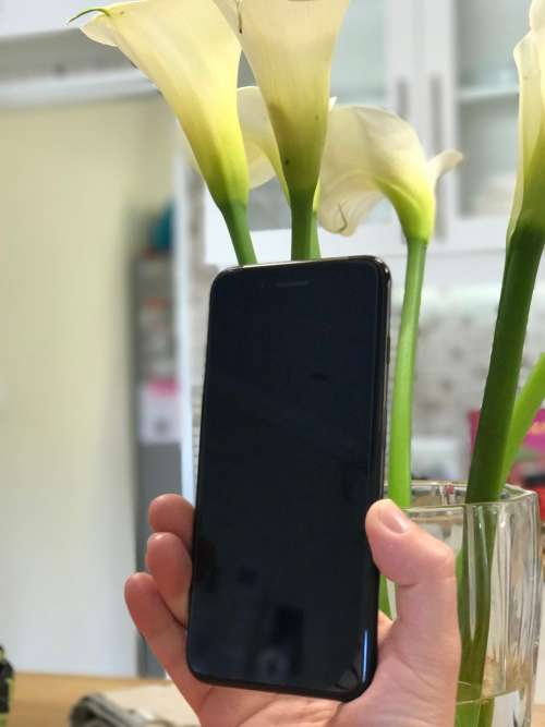 Apple iPhone 7 Plus 128gb Matte/Jet Black 12 month warranty See pics