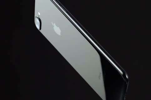 Apple iPhone 7 Plus 128gb Matte/Jet Black 12 month warranty See pics